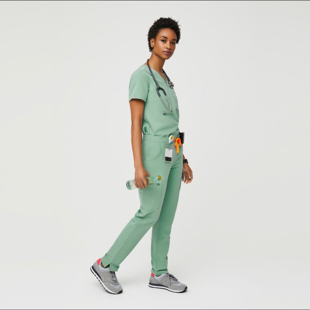 Figs Jade Yola Scrub Pants